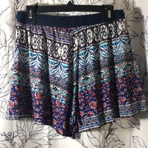 Cute stylish blue pattern shorts